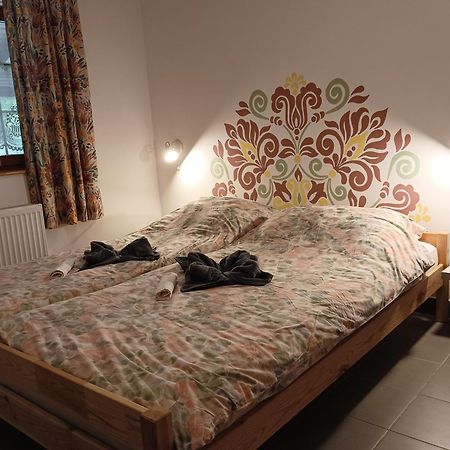 Gesztenye Vendégház Sagvar Exterior foto
