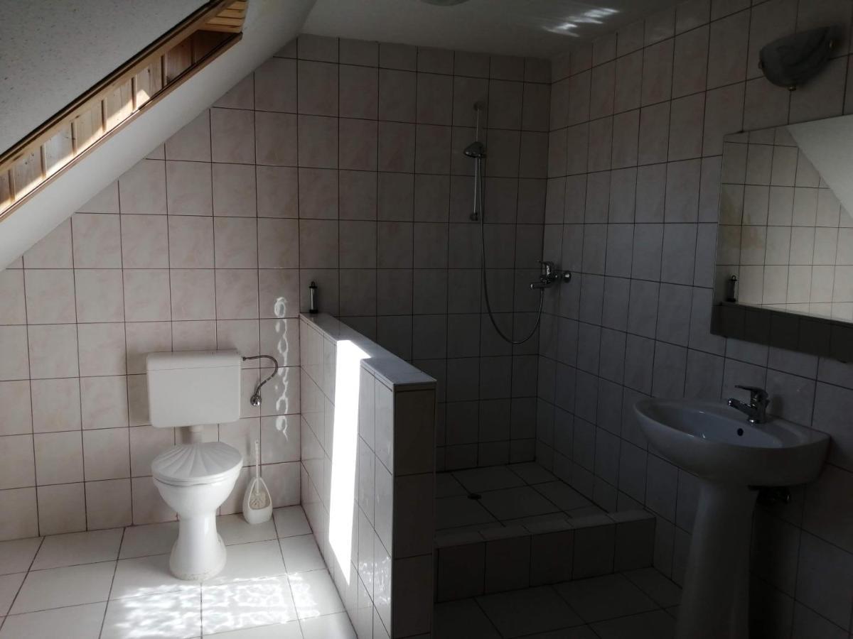 Gesztenye Vendégház Sagvar Exterior foto