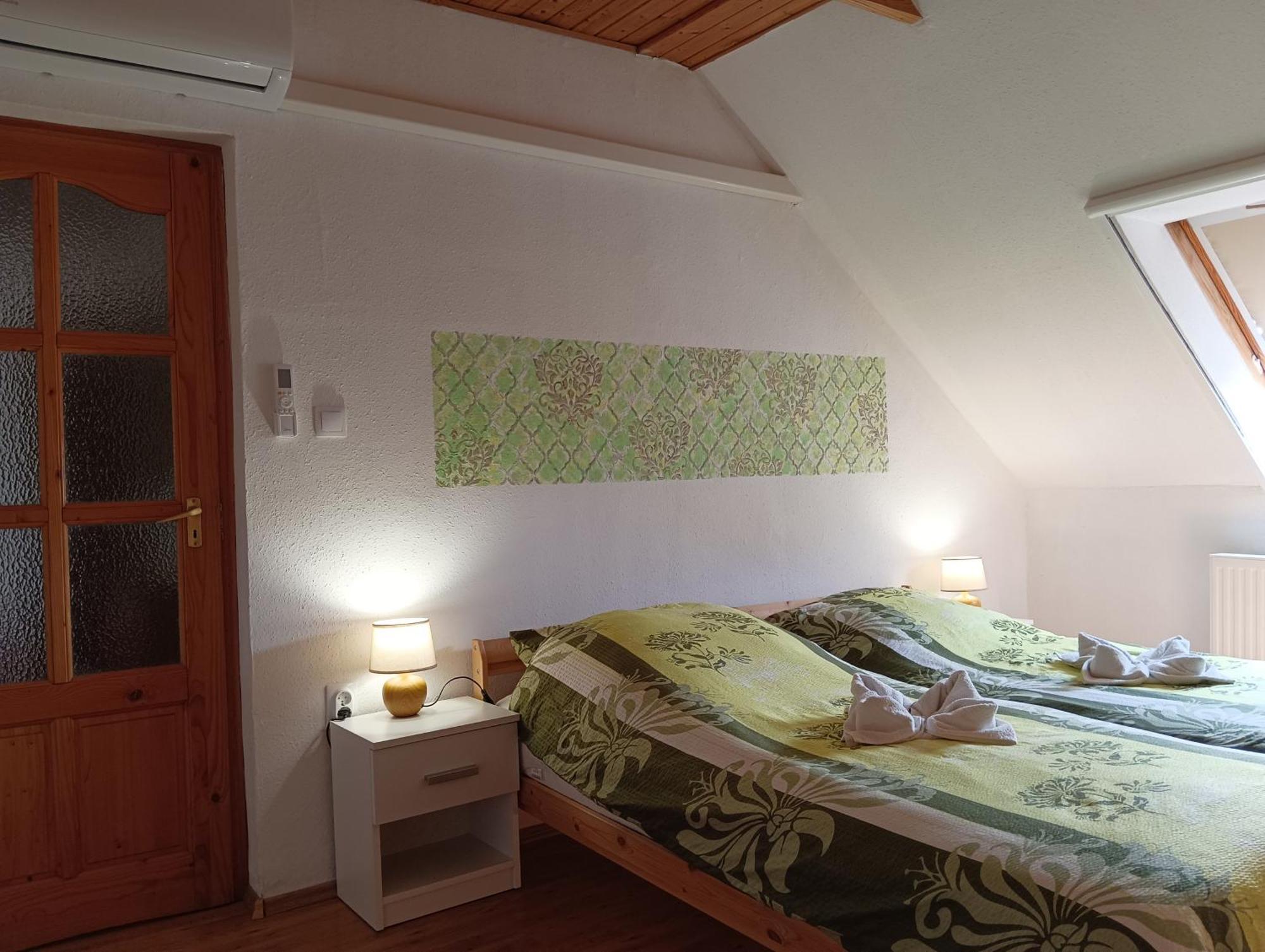 Gesztenye Vendégház Sagvar Exterior foto